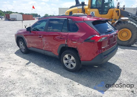 2022 Toyota Rav4 Xle z USA, uszkodzony, nr VIN 2T3W1RFV6NW227467